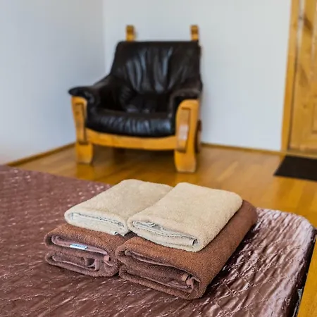 罗马别墅旅馆 旅馆 *