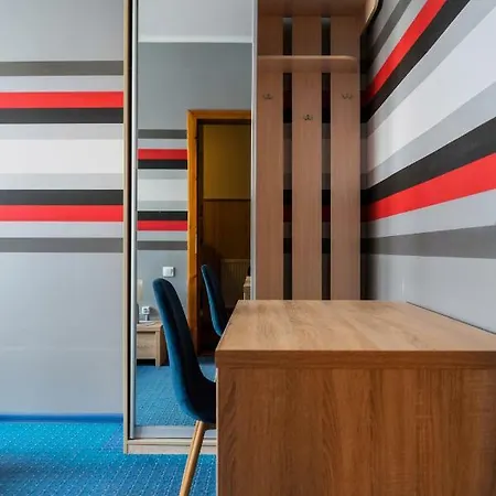 罗马别墅旅馆 * 利沃夫